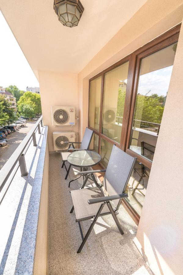 Etica Apartments Пловдив Екстериор снимка