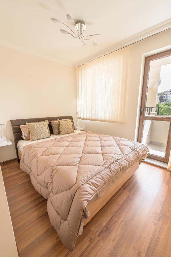 Etica Apartments Пловдив Екстериор снимка