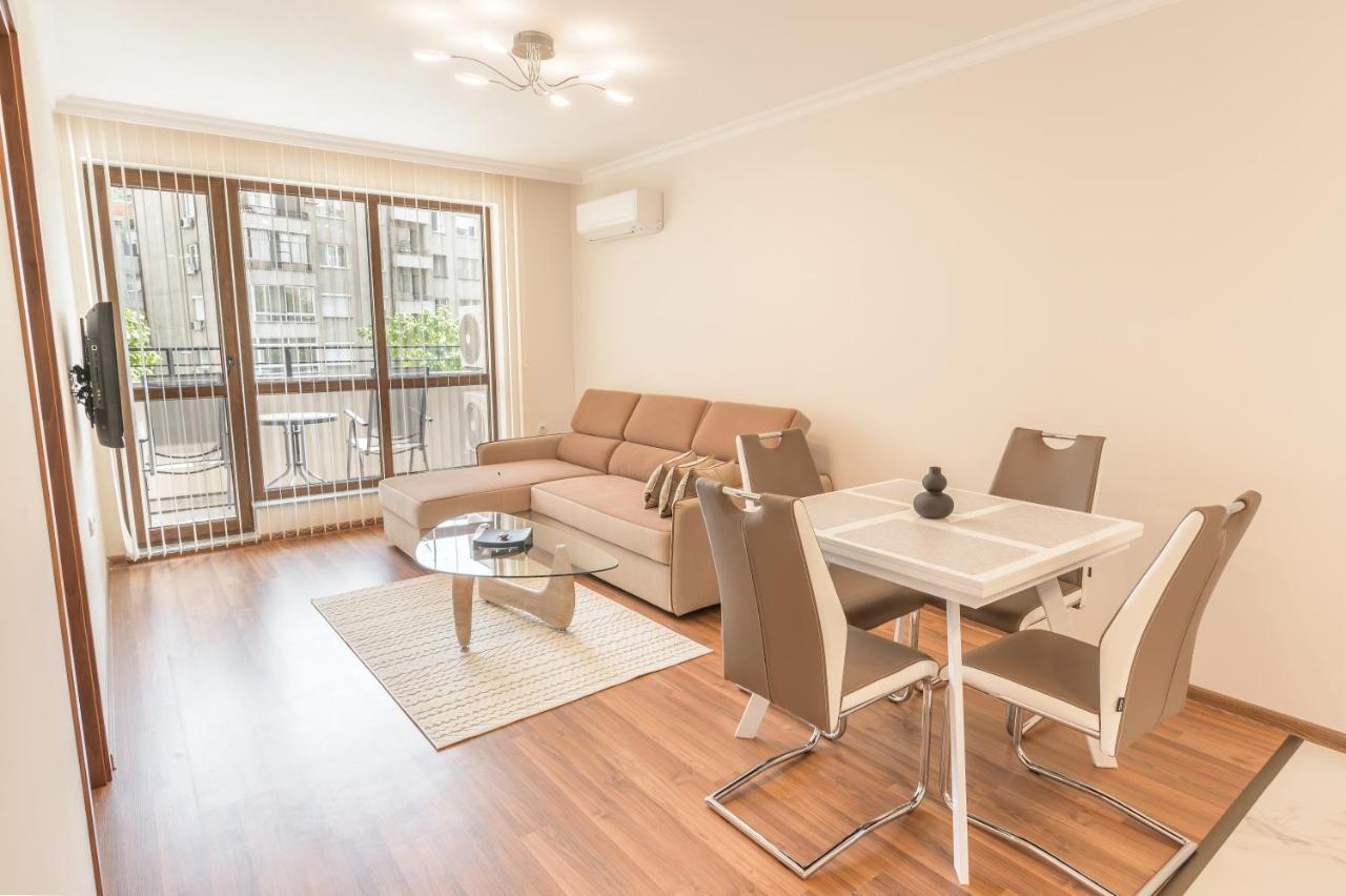 Etica Apartments Пловдив Екстериор снимка