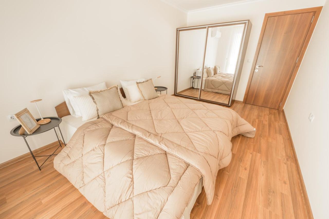 Etica Apartments Пловдив Екстериор снимка