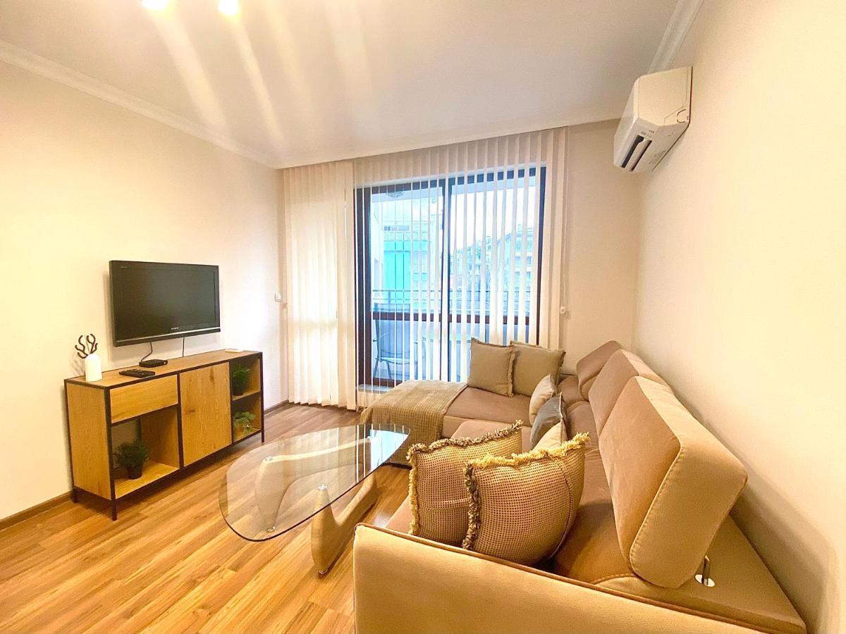 Etica Apartments Пловдив Екстериор снимка